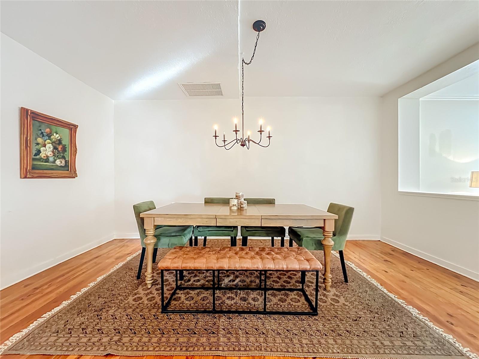 LAKE ADAIR GROVES - Residential