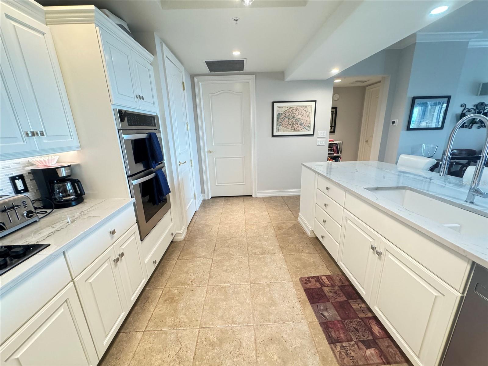 THE RESIDENCES - Residential Lease