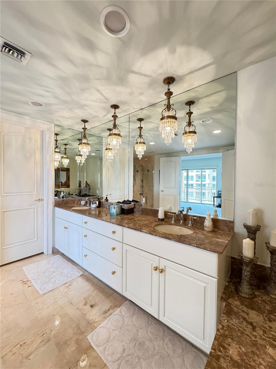 THE RESIDENCES - Residential Lease