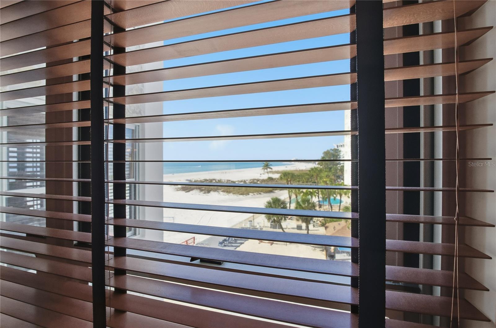 BEAU MONDE CONDO - Residential