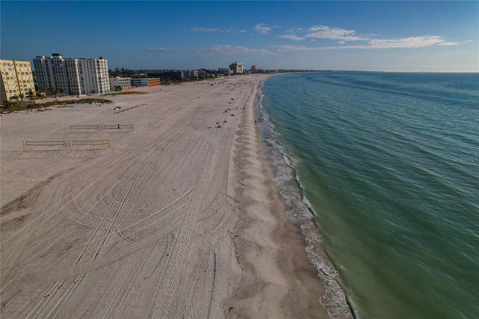 BEAU MONDE CONDO - Residential