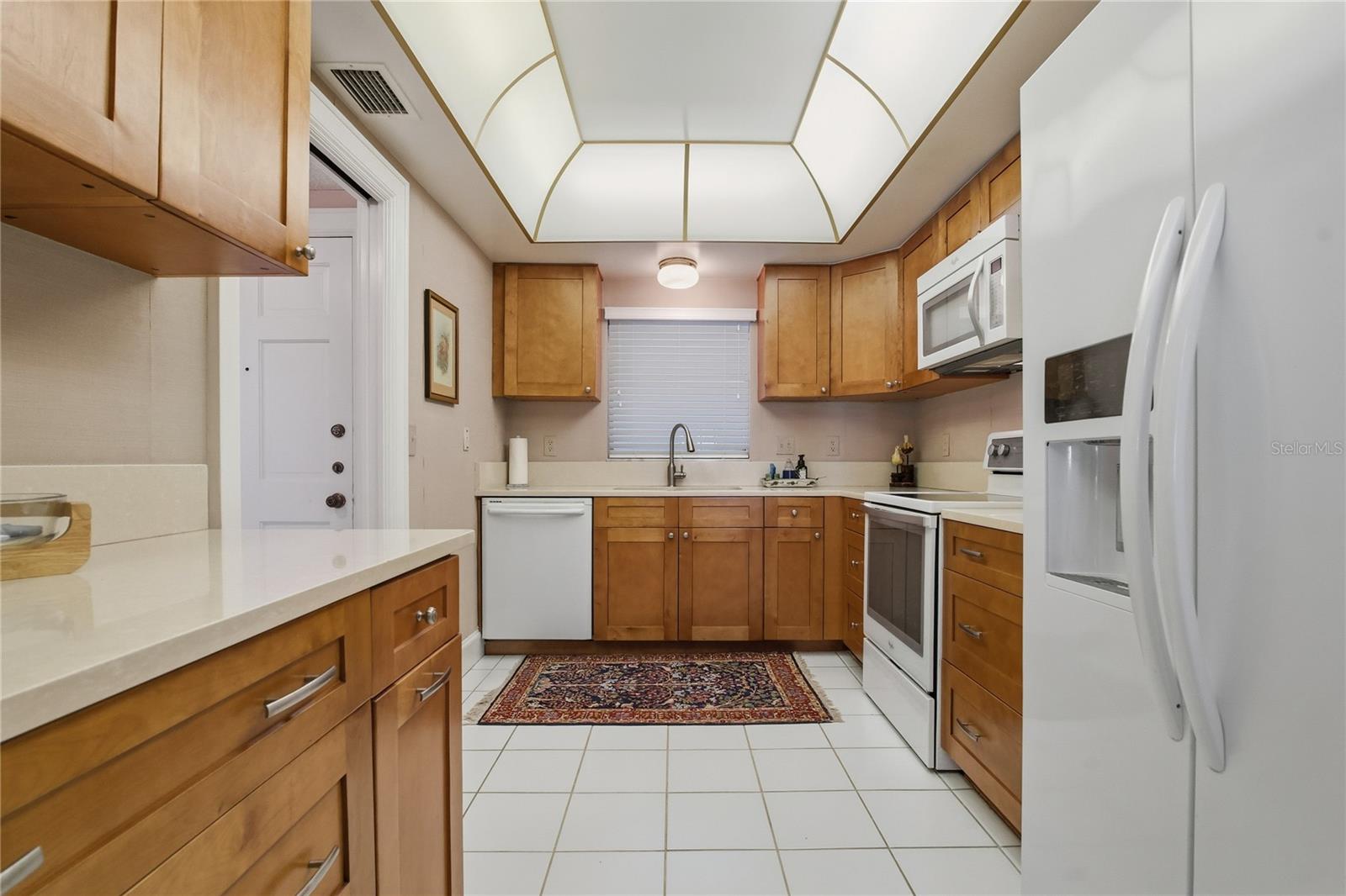 BEAU MONDE CONDO - Residential