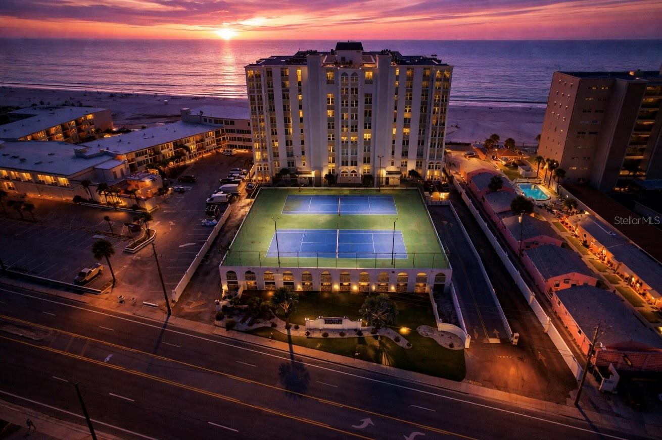 4950 GULF BOULEVARD 407