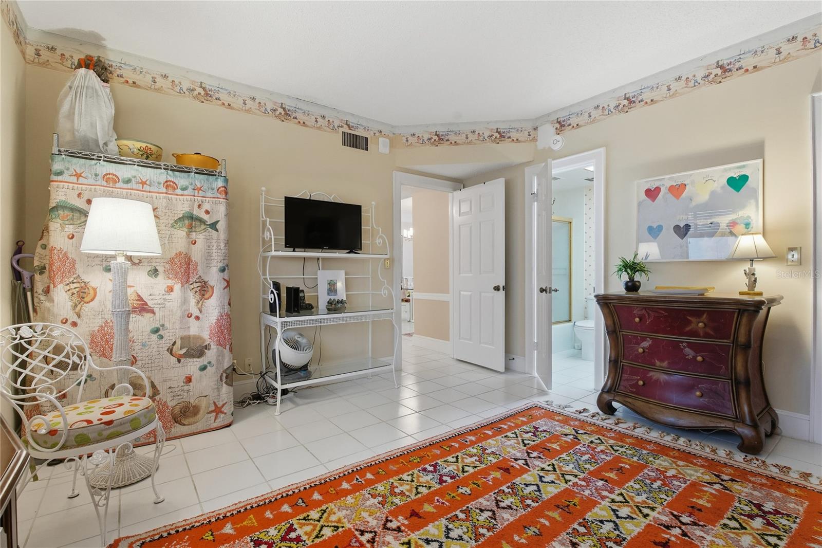 BEAU MONDE CONDO - Residential