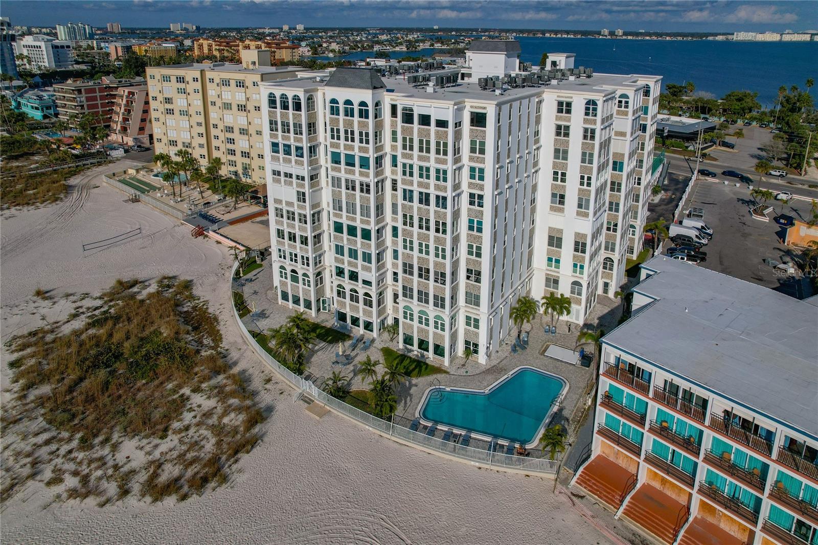 BEAU MONDE CONDO - Residential