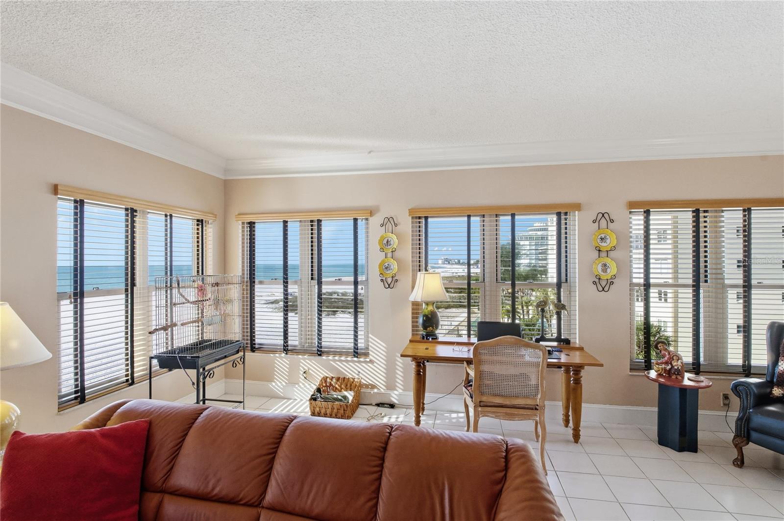 BEAU MONDE CONDO - Residential