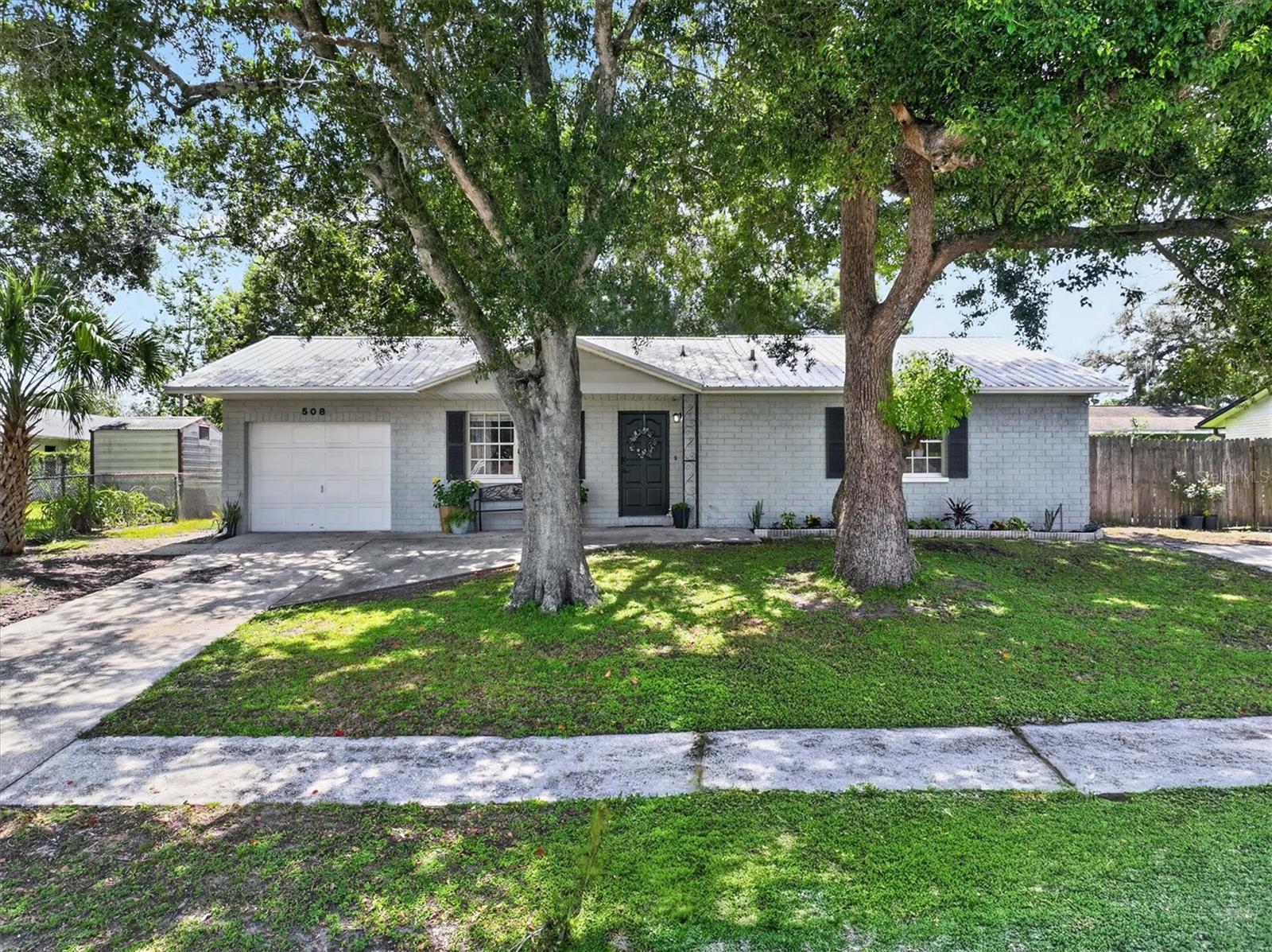 508 COCOPLUM DRIVE