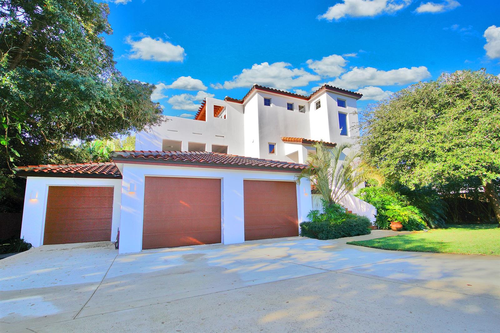 Lighthouse Shores - Residential