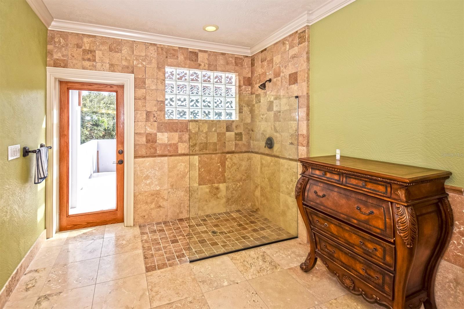 Lighthouse Shores - Residential