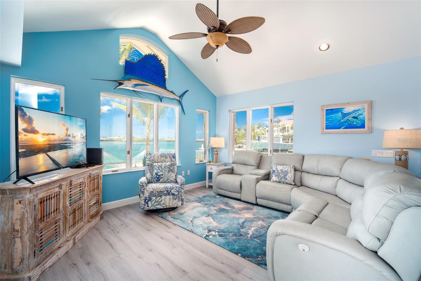 KEY COLONY BEACH 1ST ADD - Residential