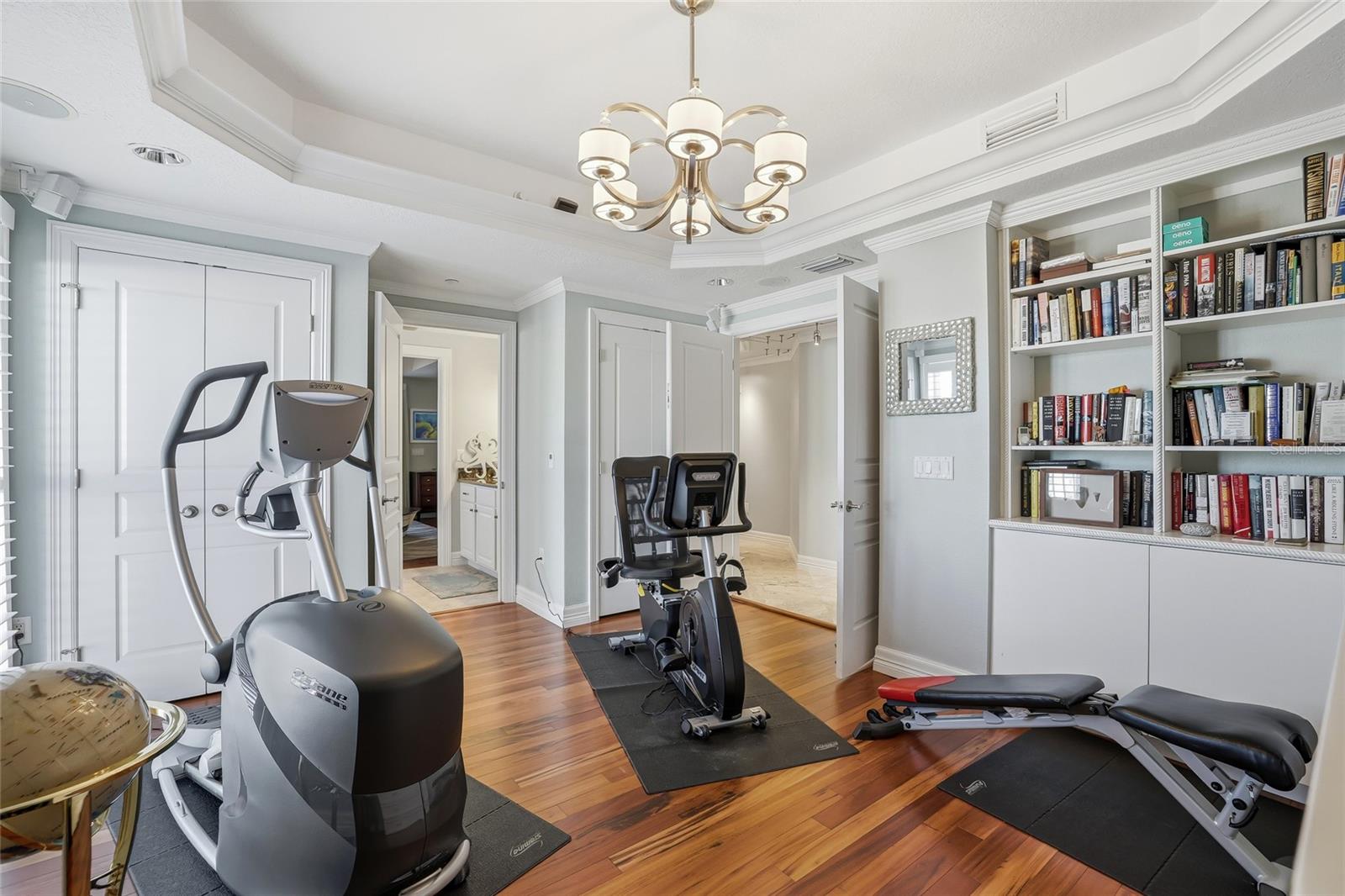 SUNBURST COVE CONDO - Residential