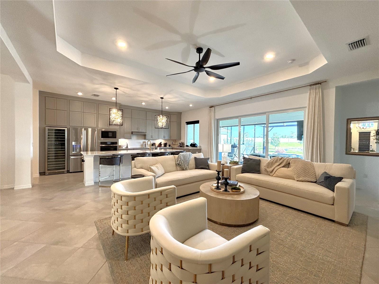 WELLEN PARK GOLF & COUNTRY CLUB - Residential Lease