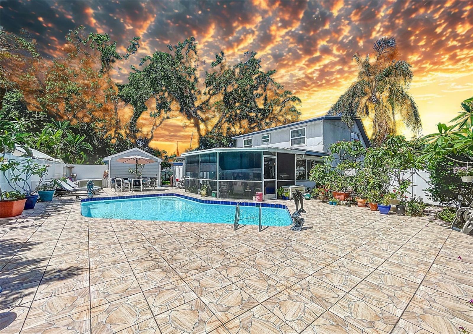 7111 LAWNVIEW CT