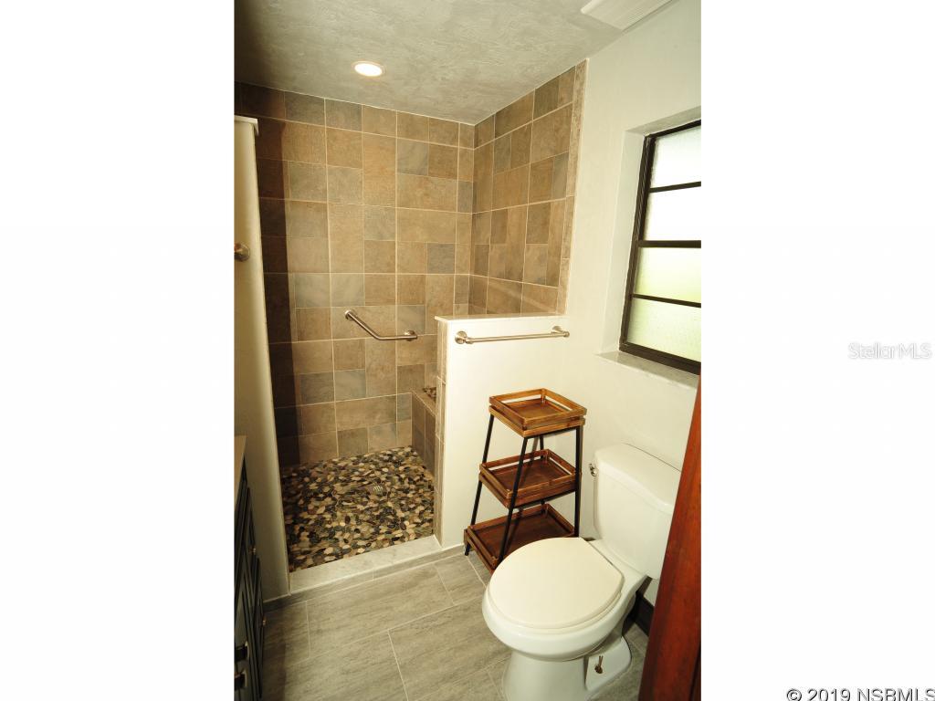 Quiet Place In Country Unit 01-04 - Residential