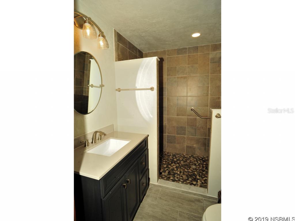 Quiet Place In Country Unit 01-04 - Residential