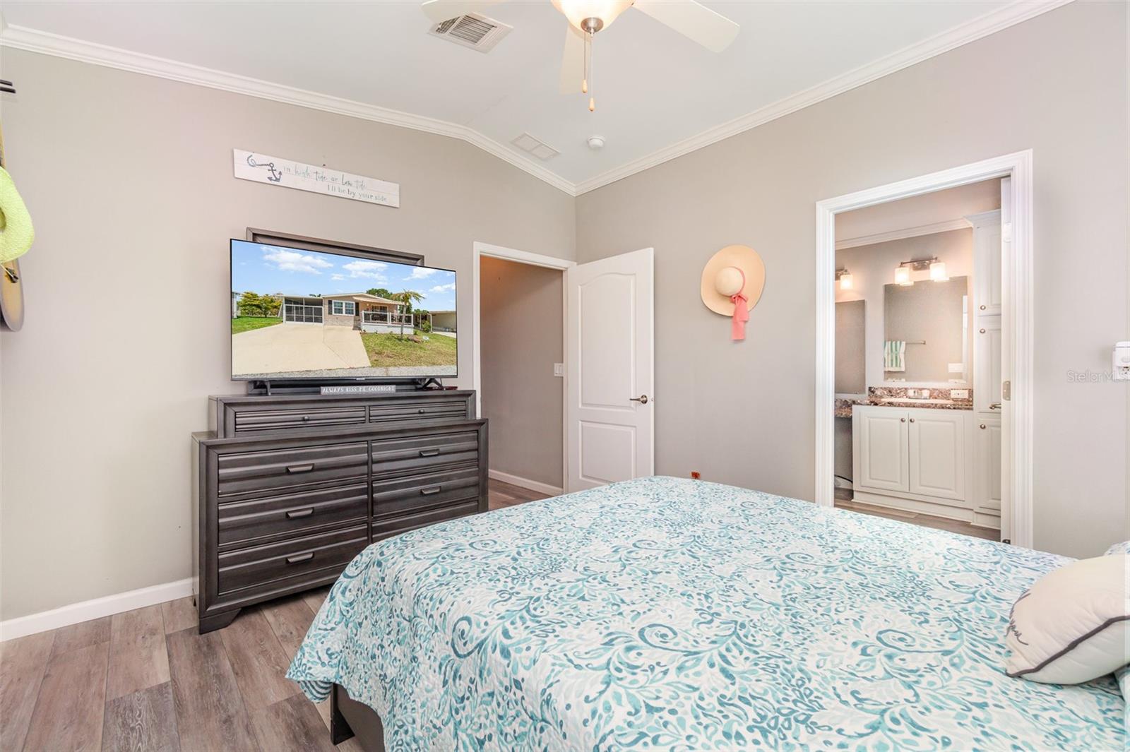 HARBOR COVE - Residential