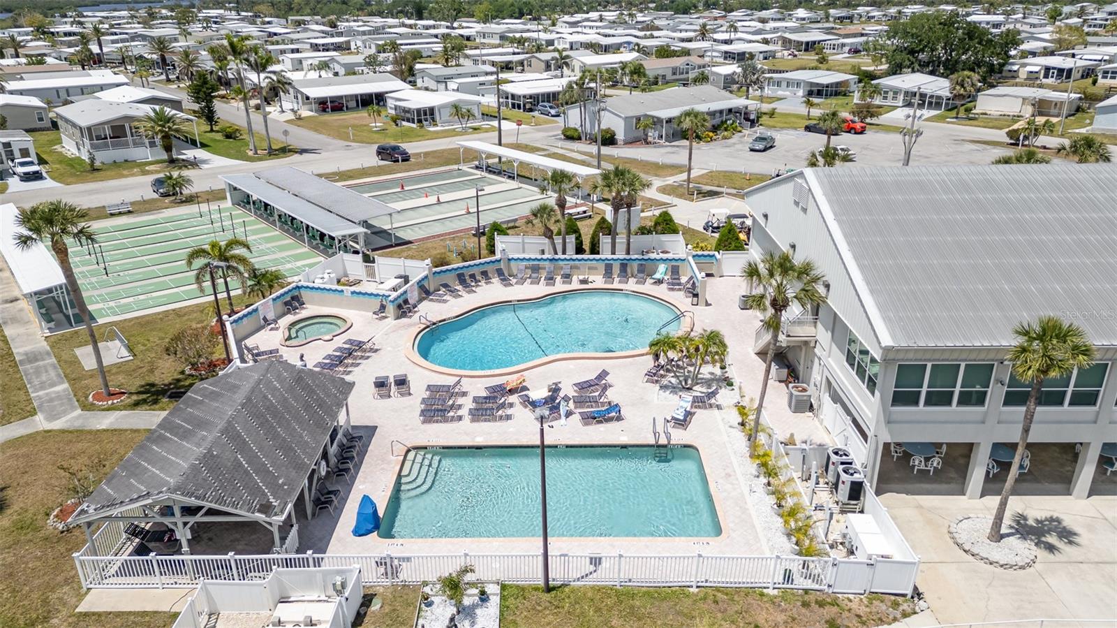 HARBOR COVE - Residential