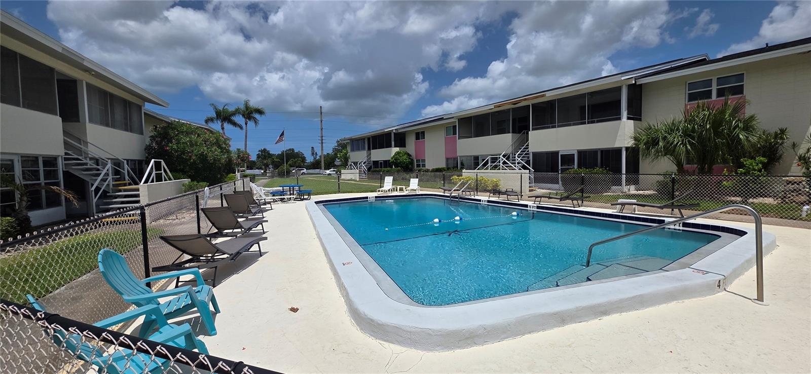 FOREST LAKES COUNTRY CLUB ESTATE - Residential