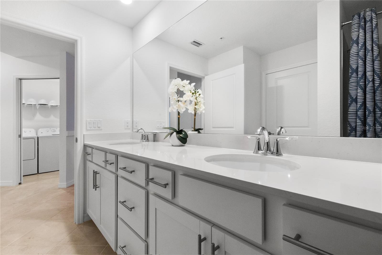 WELLEN PARK GOLF & COUNTRY CLUB - Residential