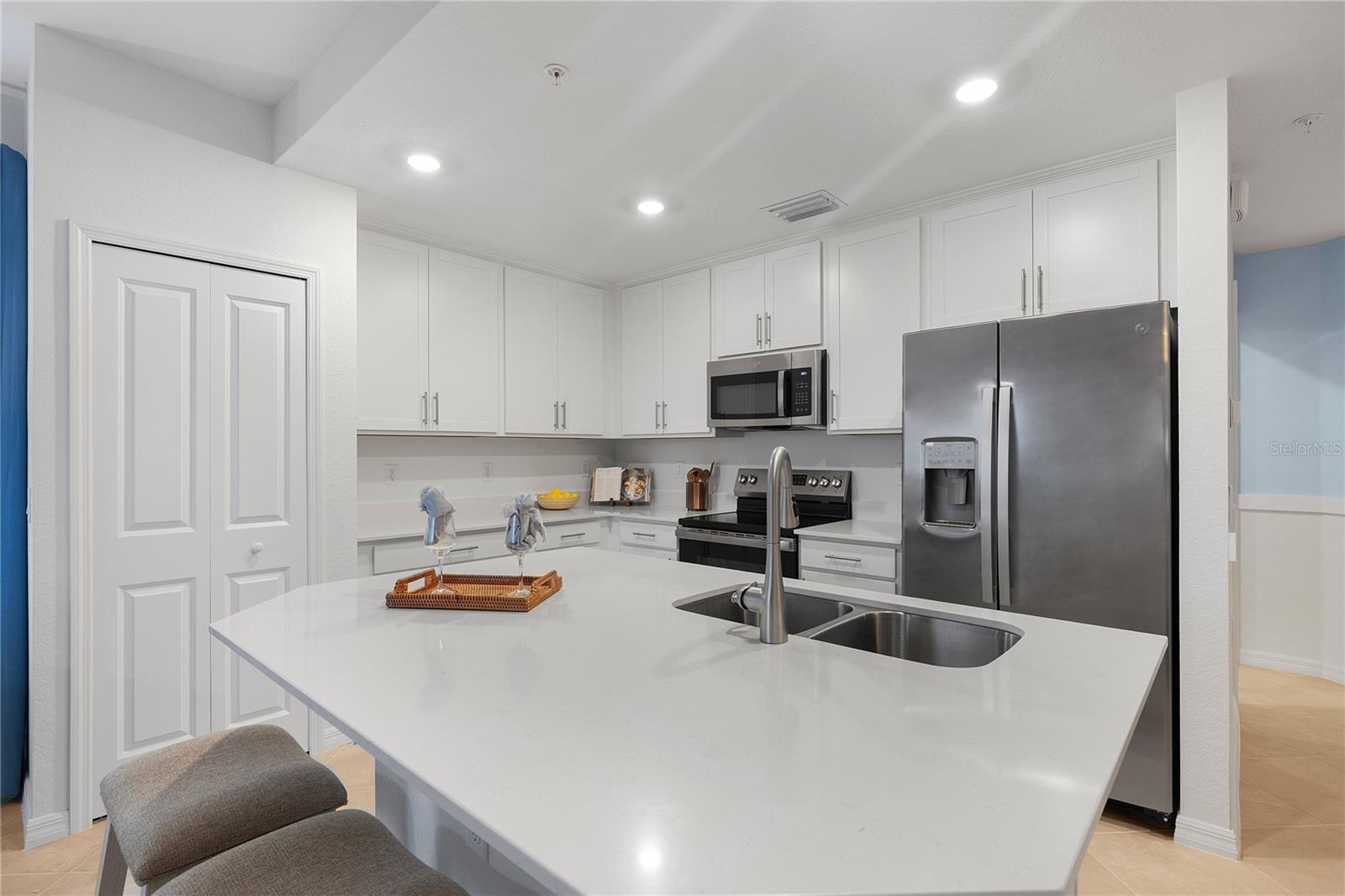 WELLEN PARK GOLF & COUNTRY CLUB - Residential