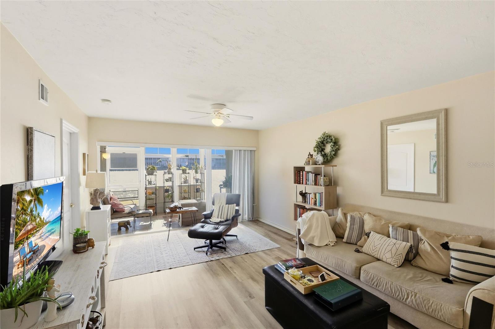 CRYSTAL BAY AT KINGSWAY - Residential