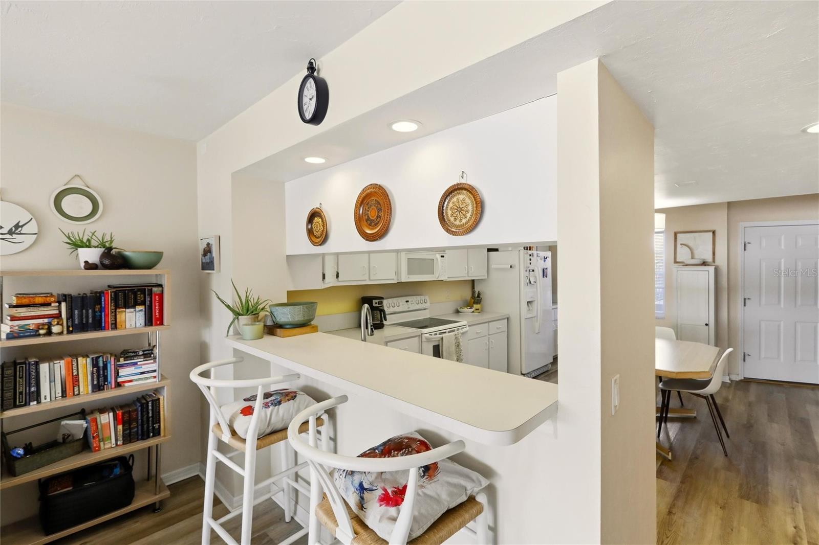 CRYSTAL BAY AT KINGSWAY - Residential