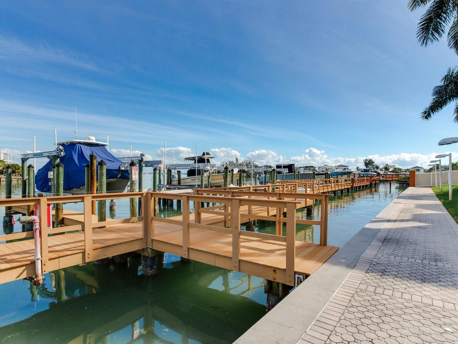 BELLA GRANDE CONDO - Residential