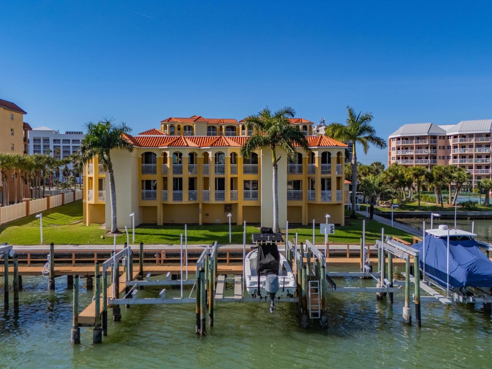 BELLA GRANDE CONDO - Residential