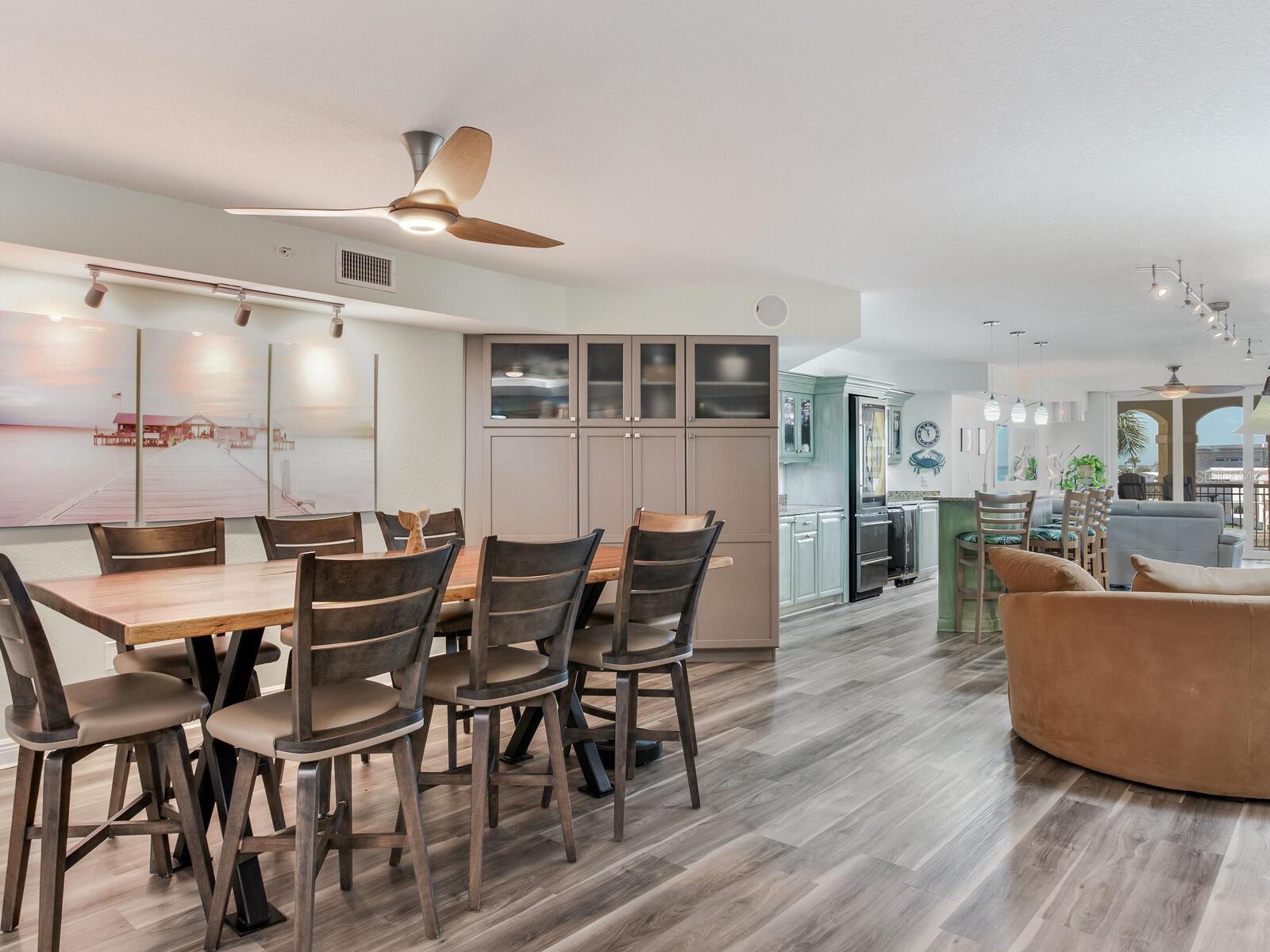 BELLA GRANDE CONDO - Residential