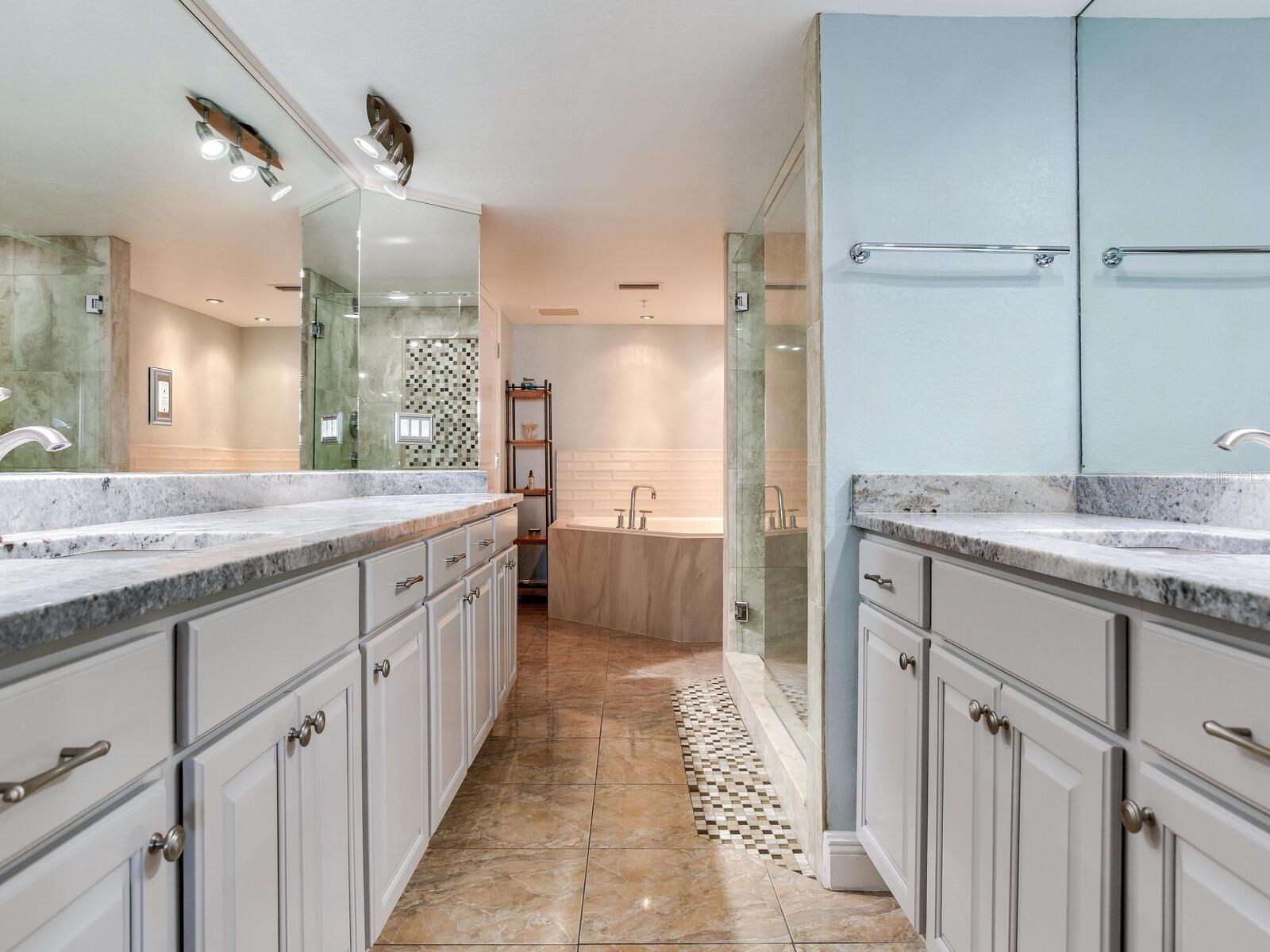 BELLA GRANDE CONDO - Residential