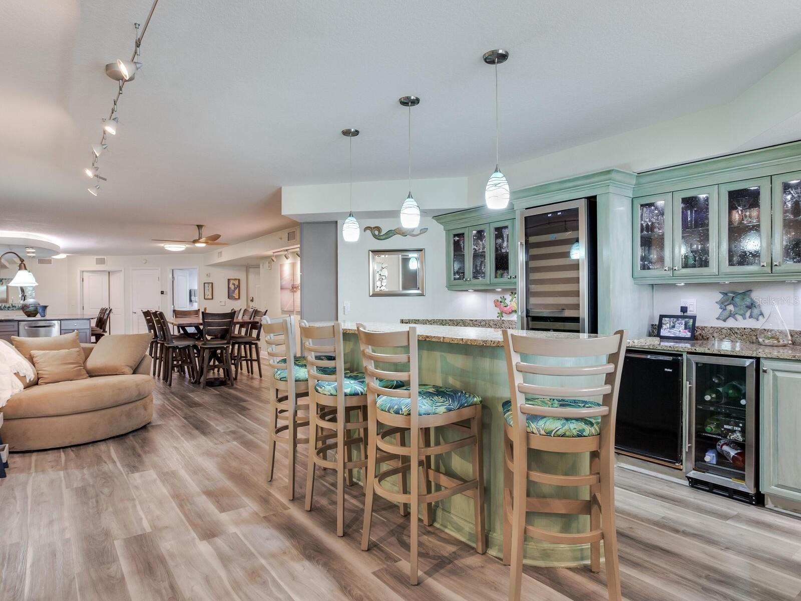 BELLA GRANDE CONDO - Residential