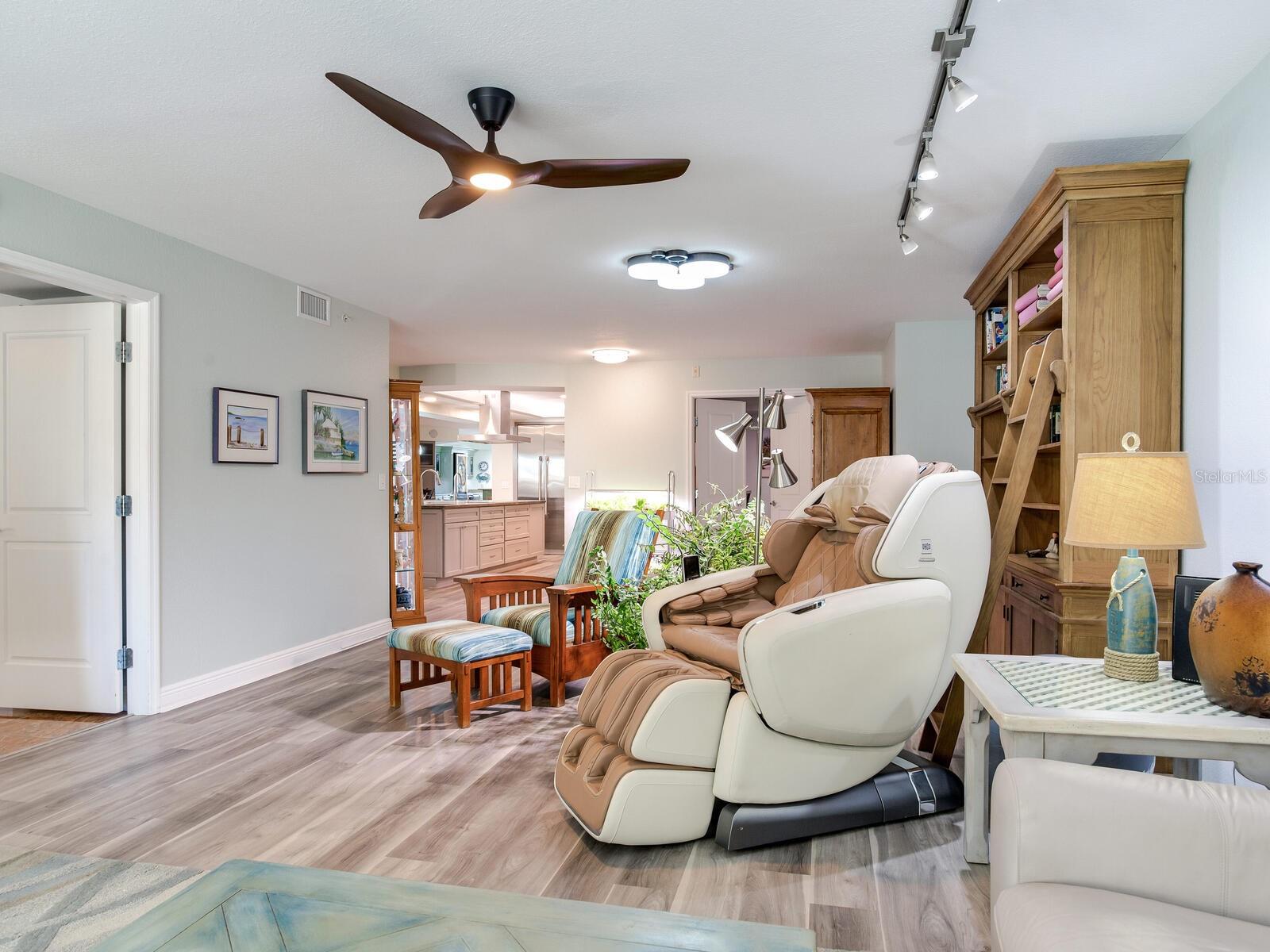 BELLA GRANDE CONDO - Residential