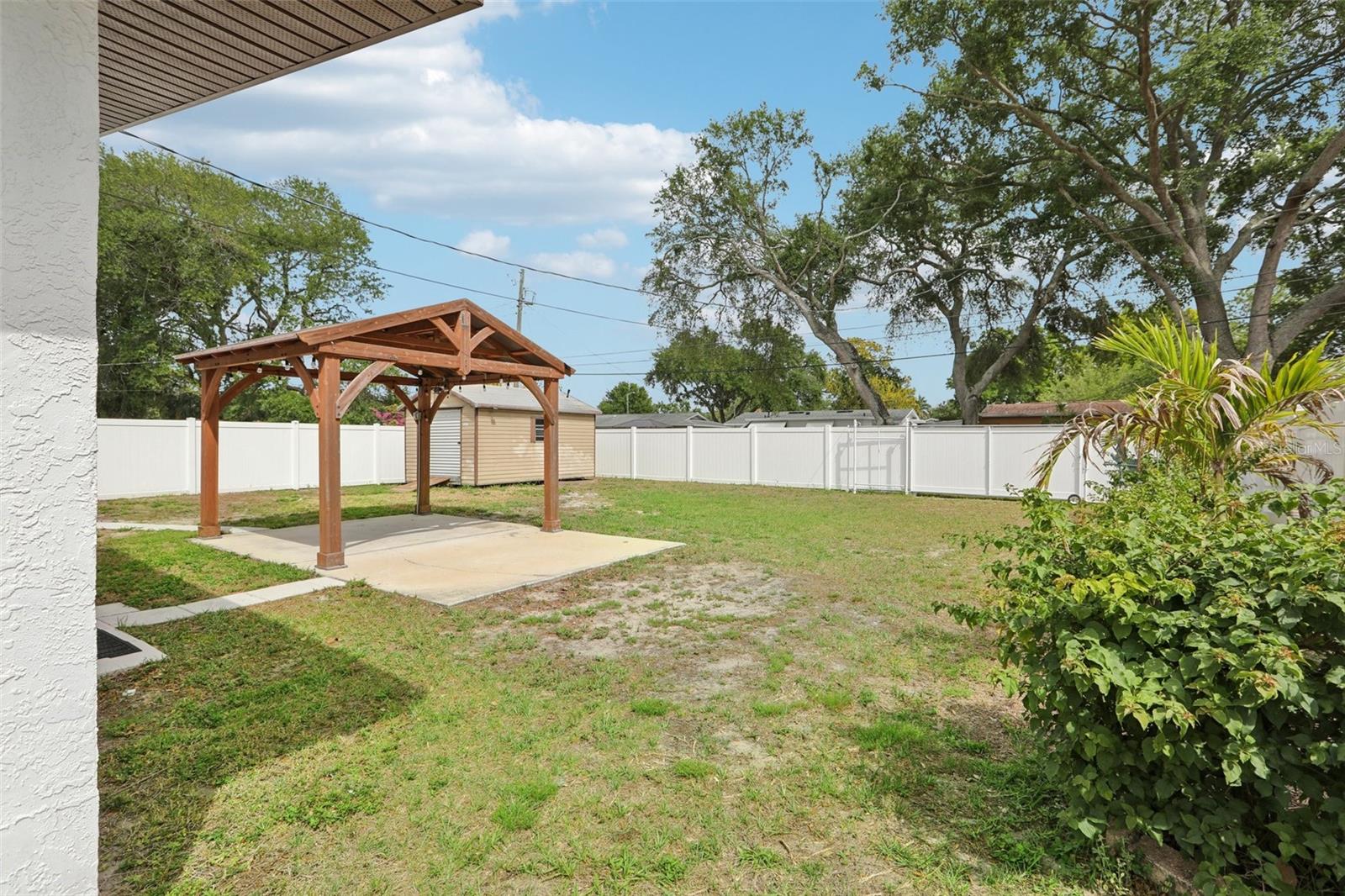 NORTH ST PETERSBURG - Residential