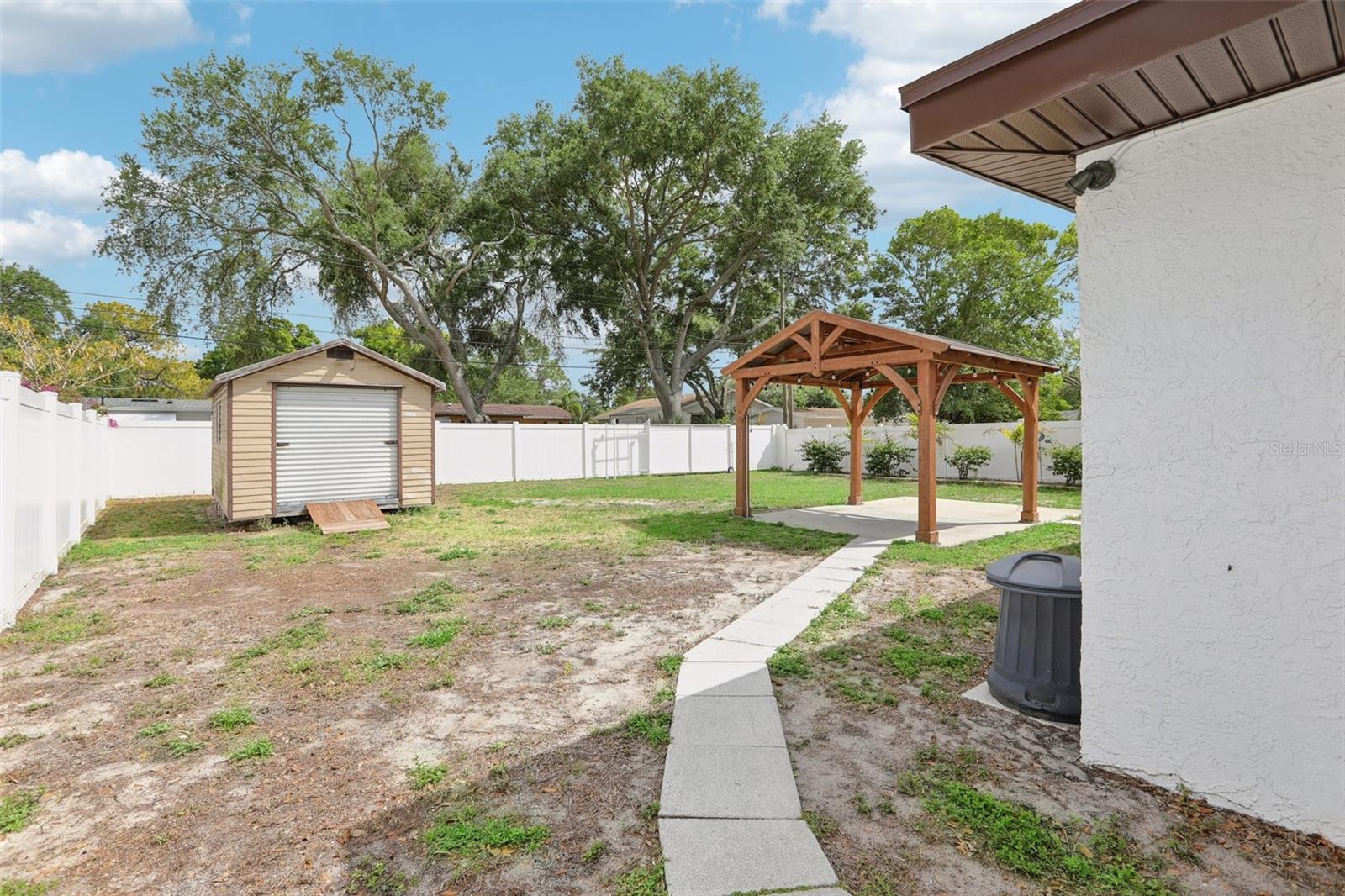 NORTH ST PETERSBURG - Residential