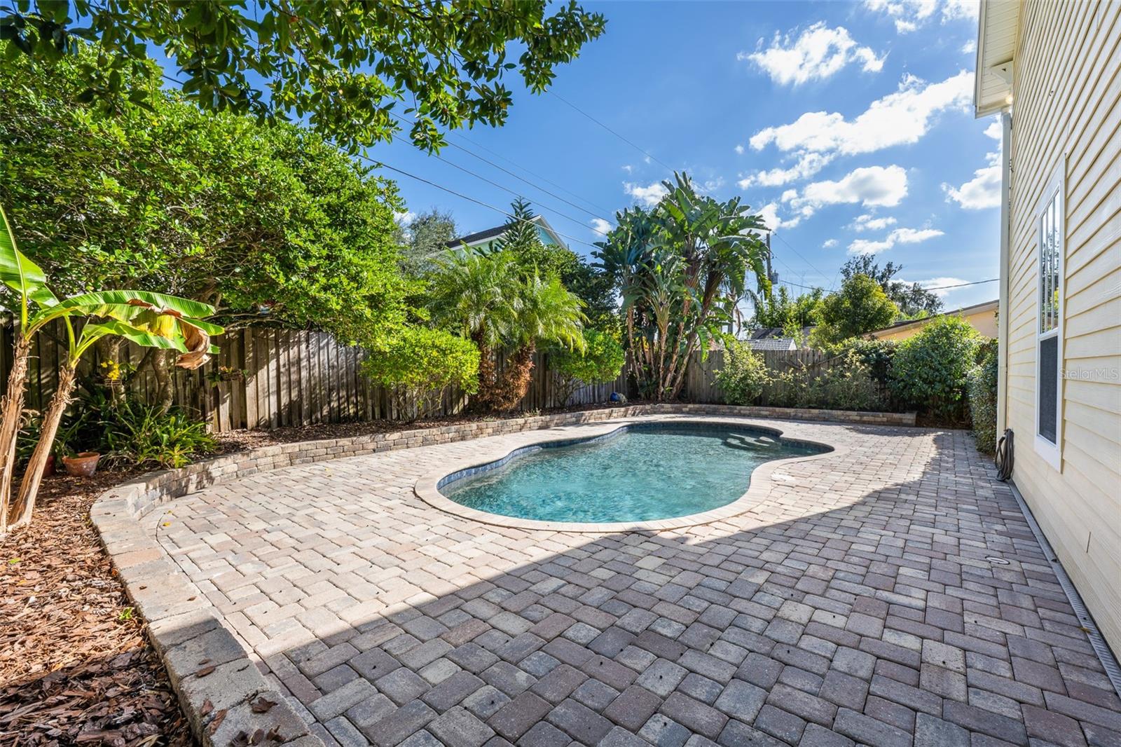 BEACON HILL - Residential