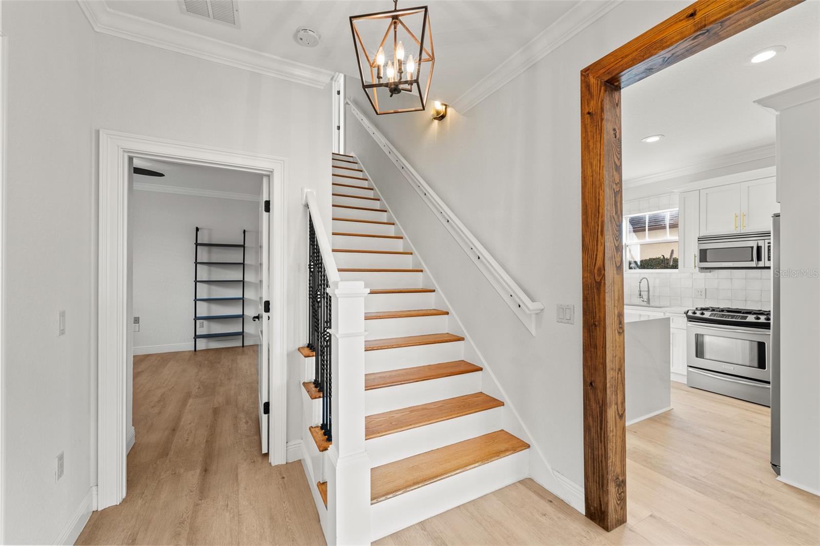 BEACON HILL - Residential