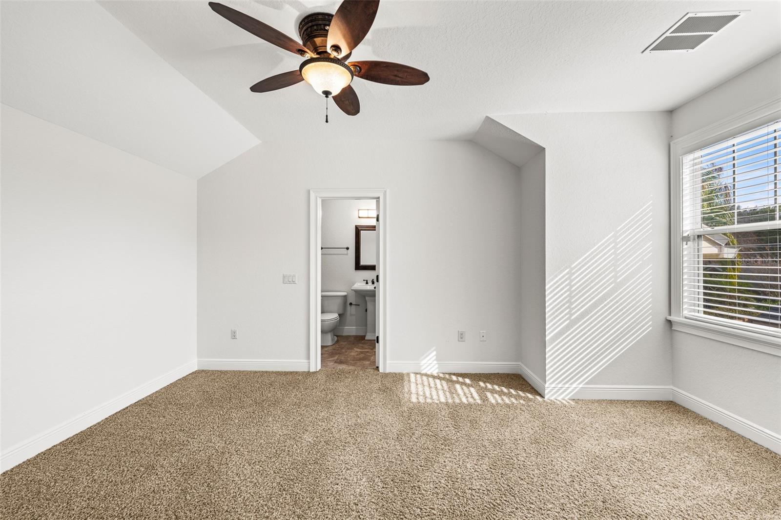 BEACON HILL - Residential