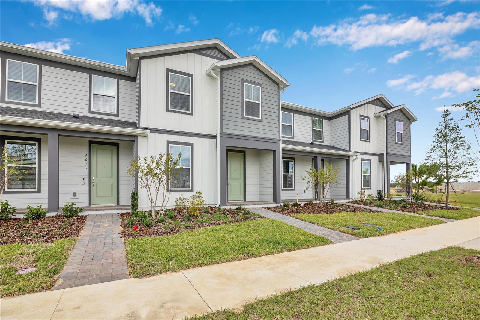 PARKSIDE TRAILS - PHASE 1 - Residential Lease