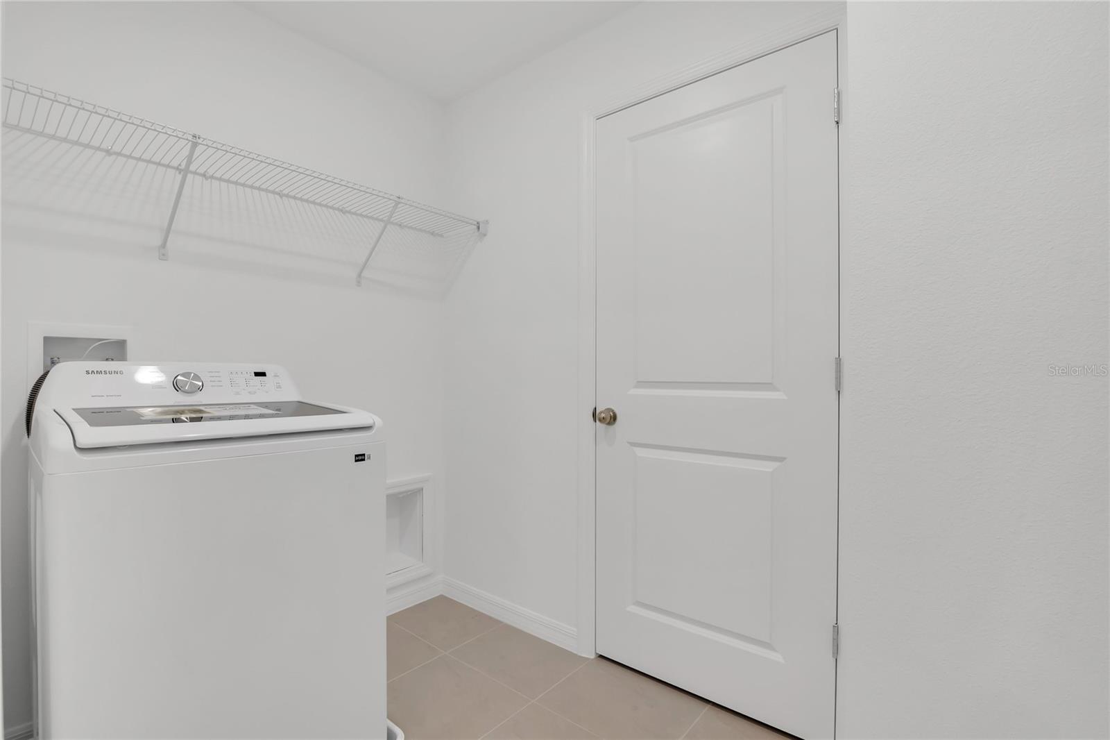 PARKSIDE TRAILS - PHASE 1 - Residential Lease