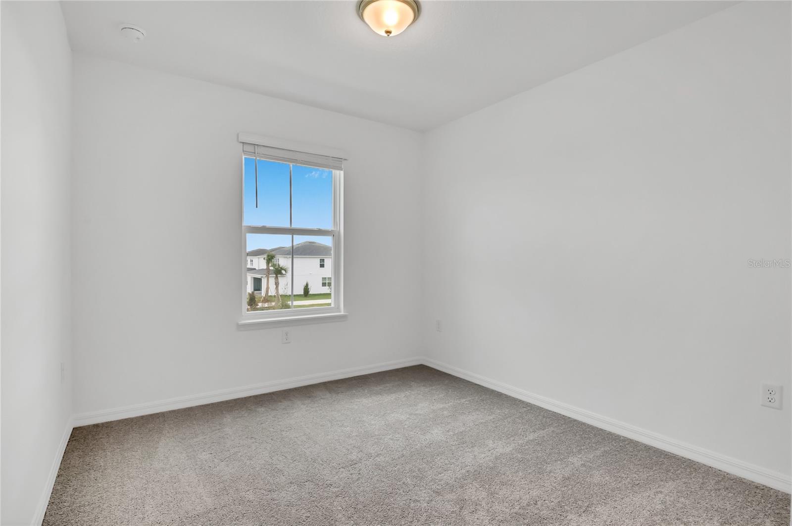 PARKSIDE TRAILS - PHASE 1 - Residential Lease