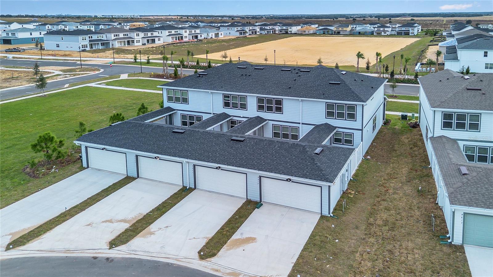 PARKSIDE TRAILS - PHASE 1 - Residential Lease