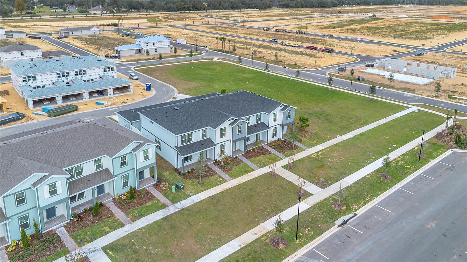 PARKSIDE TRAILS - PHASE 1 - Residential Lease