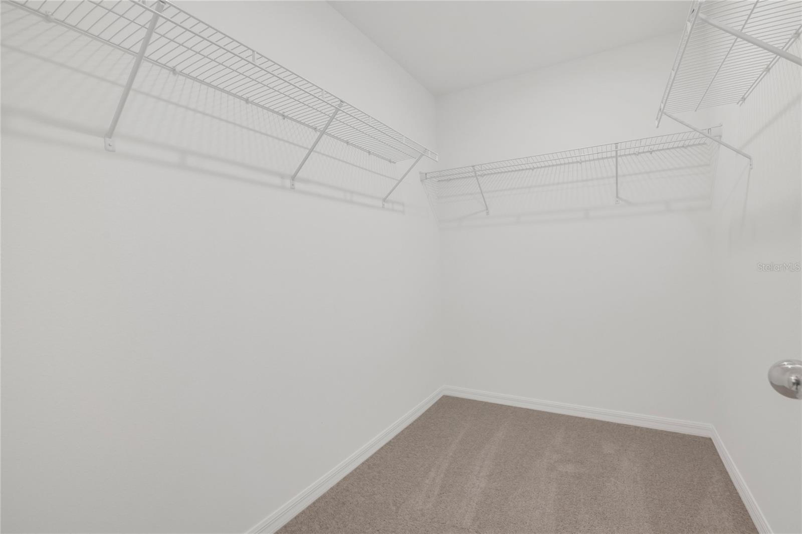 PARKSIDE TRAILS - PHASE 1 - Residential Lease