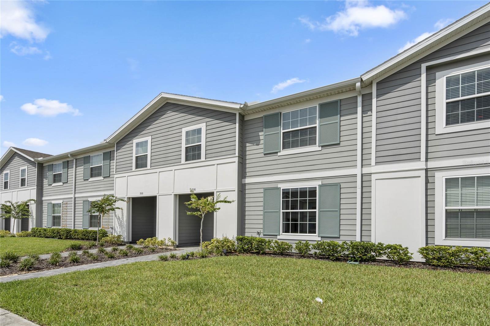 936 PARADISE DRIVE
