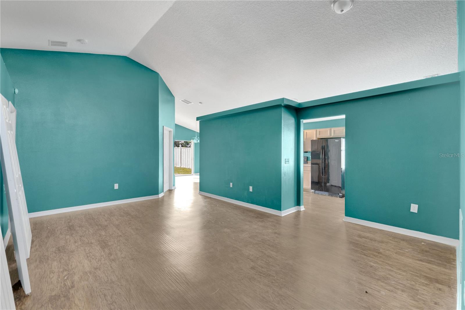 208 HAVERSHAM WAY
