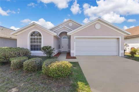 Photo of 208 Haversham Way, Davenport, FL 33897 (MLS # O6344900) Photo of 208 Haversham Way, Davenport, FL 33897 (MLS # O6344900)