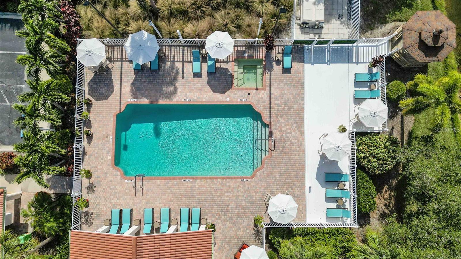 PLAZA DE FLORES - Residential