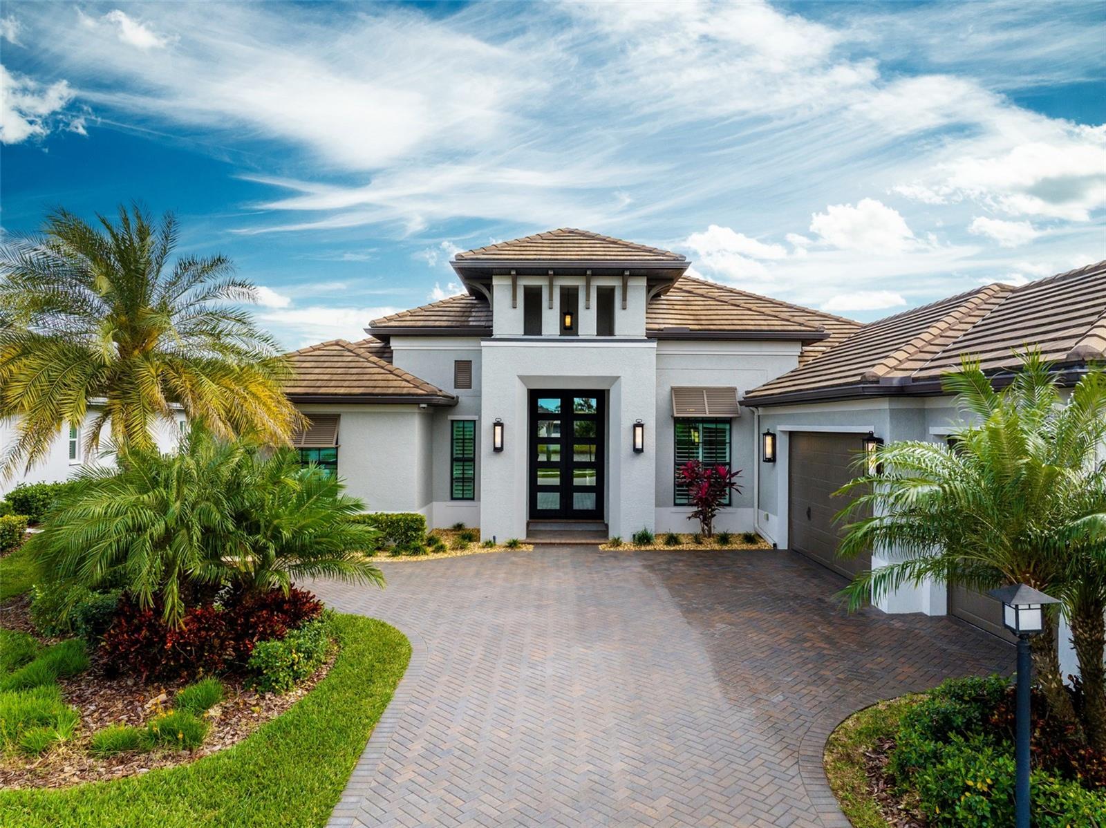 LAKEHOUSE COVE/WATERSIDE - Residential