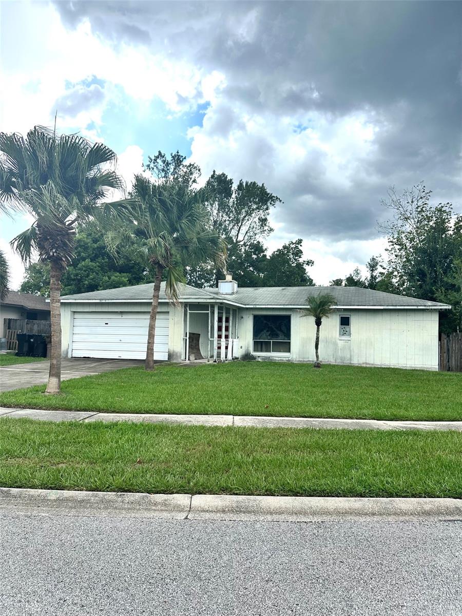 2430 TREE RIDGE LANE