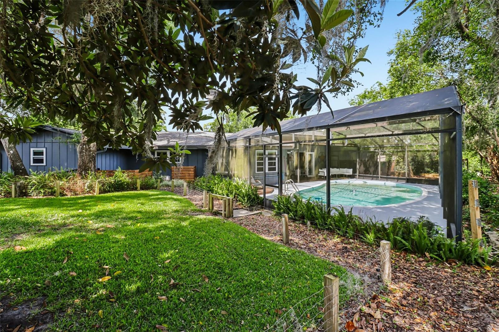 TOMOKA OAKS COUNTRY CLUB ESTATES UNITS 0 - Residential